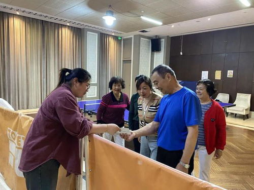 口袋里的卡片，社区服务查询好帮手